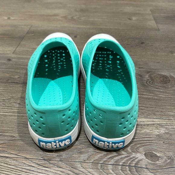 Native shoes - Picture 2 of 5